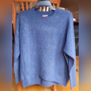 Vince camuto sweater